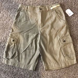 Boys 18, NWT Adjustable Waist Khaki Cargo Shorts,